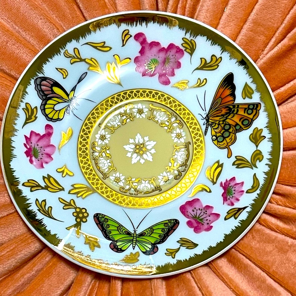 Tea Cup and Saucer 🦋 - Picture 8 of 13